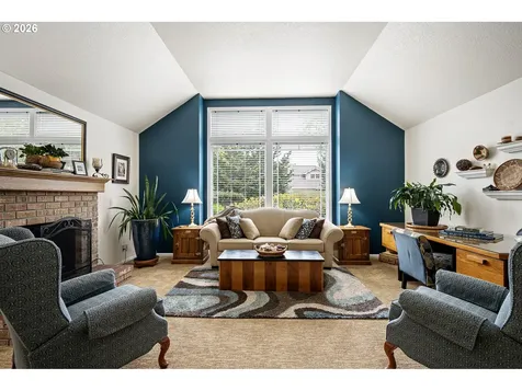 2101 Kingfisher Way Eugene OR 97401