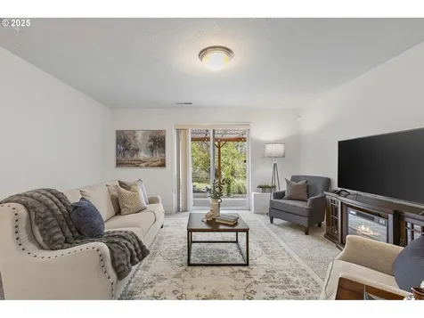 1703 NW Wonderview Avenue Gresham OR 97030