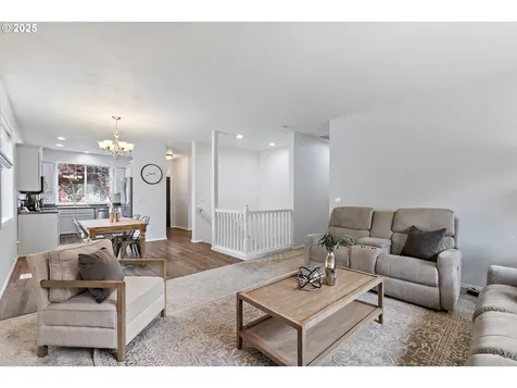 1703 NW Wonderview Avenue Gresham OR 97030