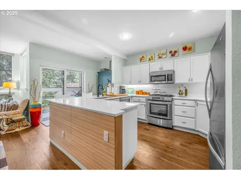 4401 Thunder Vista Lane Lake Oswego OR 97035