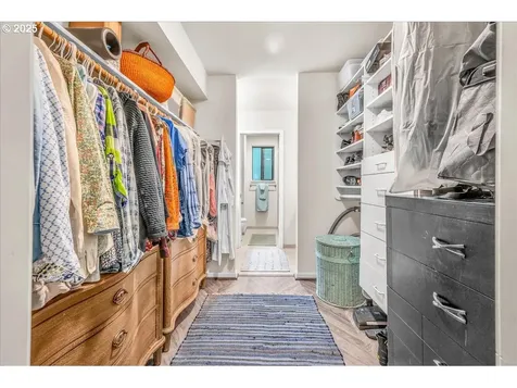 4401 Thunder Vista Lane Lake Oswego OR 97035