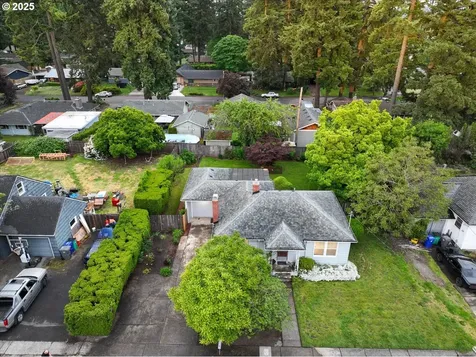 706 SE 135th Avenue Portland OR 97233