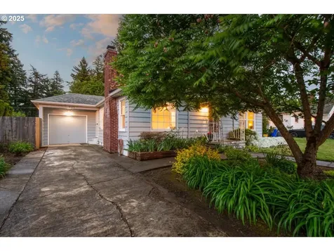 706 SE 135th Avenue Portland OR 97233
