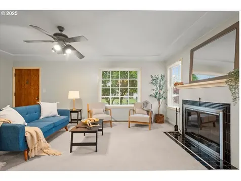 706 SE 135th Avenue Portland OR 97233