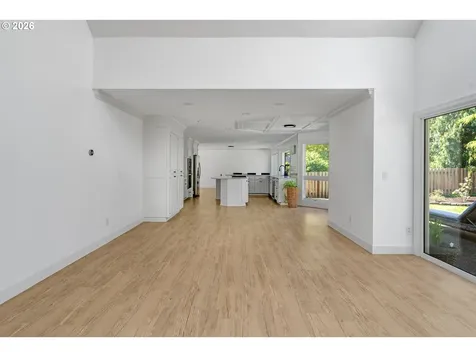 14335 Edenberry Drive Lake Oswego OR 97035