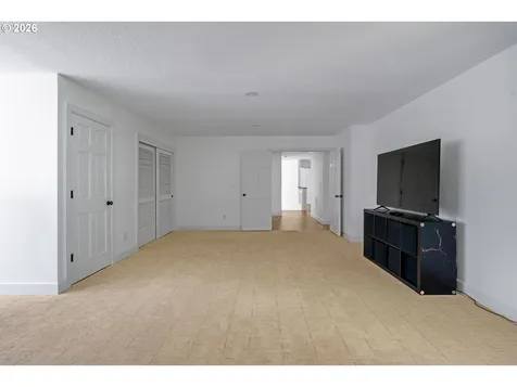 14335 Edenberry Drive Lake Oswego OR 97035