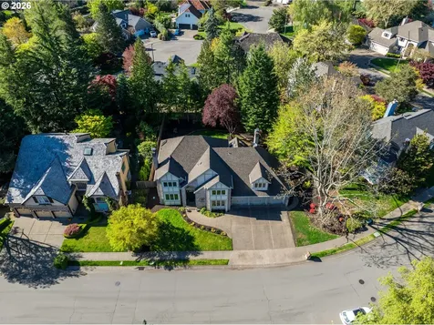 14335 Edenberry Drive Lake Oswego OR 97035