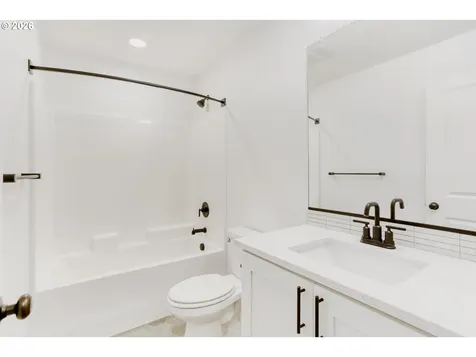 802 S 25th Avenue Cornelius OR 97113
