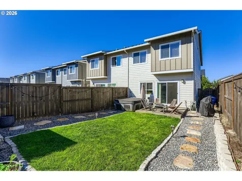 802 S 25th Avenue Cornelius OR 97113