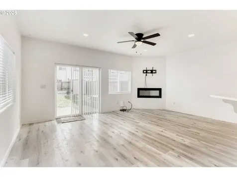 802 S 25th Avenue Cornelius OR 97113