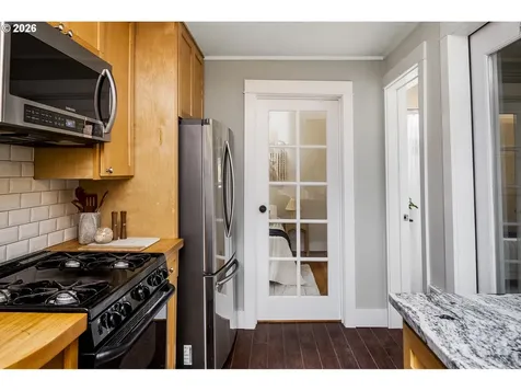 4525 SE Malden Drive Portland OR 97206