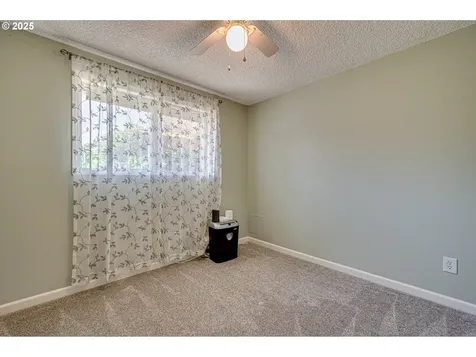 12516 NE 16th Street Vancouver WA 98684