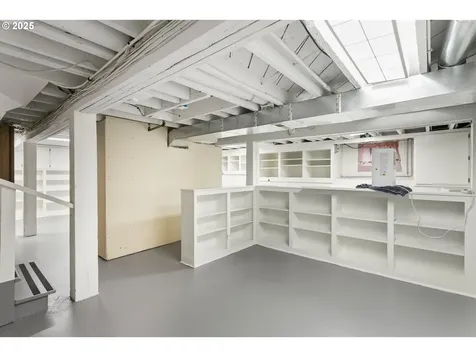 803 N Main Avenue Ridgefield WA 98642