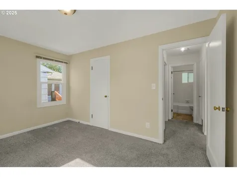 179 Yelton Drive Longview WA 98632