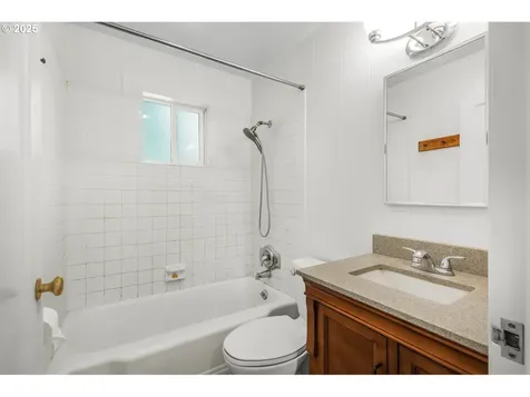 179 Yelton Drive Longview WA 98632