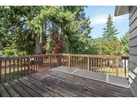 179 Yelton Drive Longview WA 98632