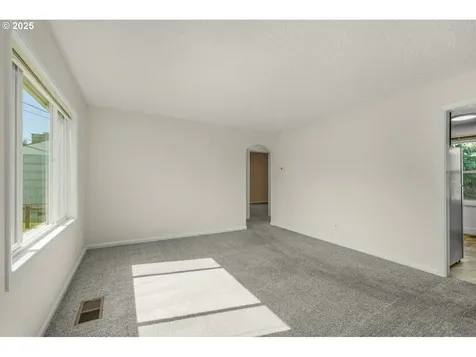 179 Yelton Drive Longview WA 98632