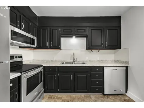 179 Yelton Drive Longview WA 98632