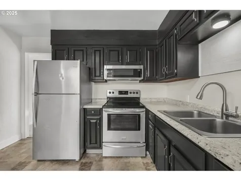 179 Yelton Drive Longview WA 98632