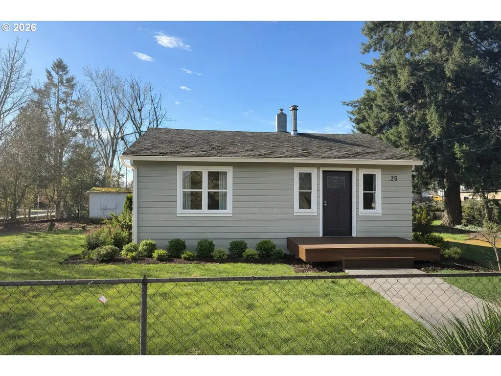125 SE 126th Avenue Portland OR 97233