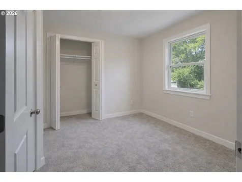125 SE 126th Avenue Portland OR 97233