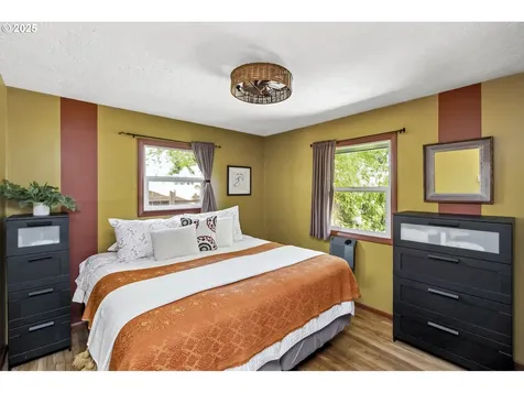 4136 SE 72nd Avenue Portland OR 97206