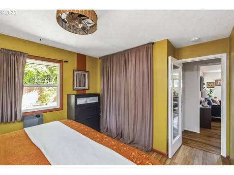 4136 SE 72nd Avenue Portland OR 97206