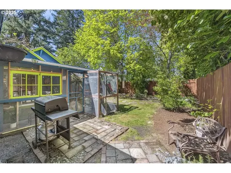 4136 SE 72nd Avenue Portland OR 97206