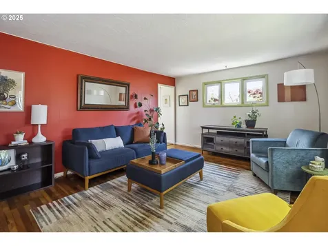 4136 SE 72nd Avenue Portland OR 97206