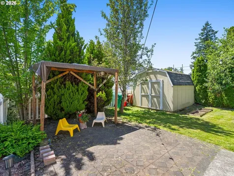 209 NE 192nd Avenue Portland OR 97230
