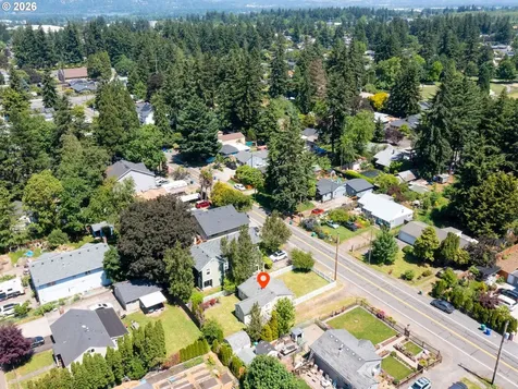 209 NE 192nd Avenue Portland OR 97230