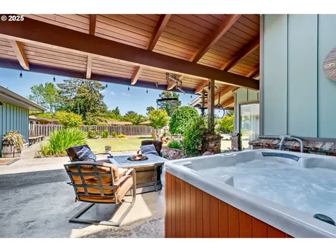 11145 Evergreen Way Nehalem OR 97131