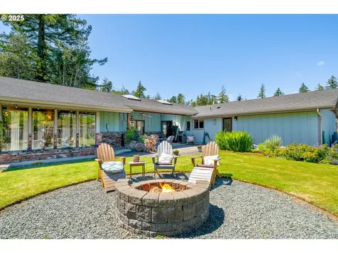 11145 Evergreen Way Nehalem OR 97131