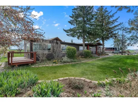 5191 NW Columbia Drive Madras OR 97741