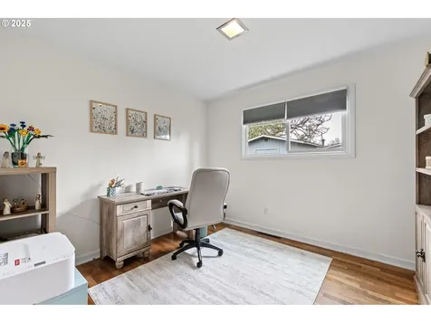 1205 S 8th Street Cottage Grove OR 97424