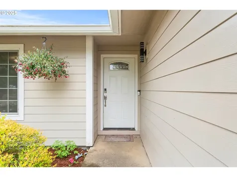 30434 Santiam River Road Lebanon OR 97355
