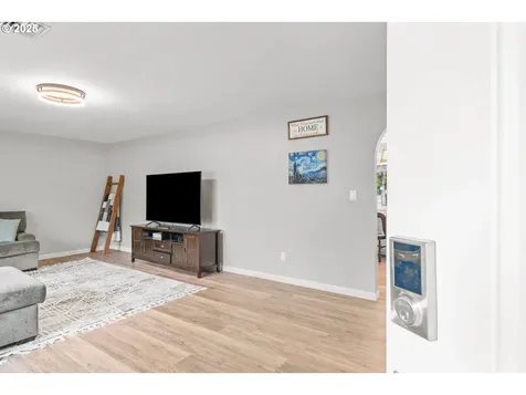 30434 Santiam River Road Lebanon OR 97355