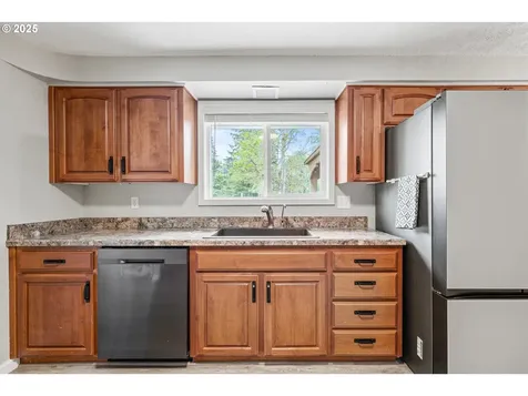 30434 Santiam River Road Lebanon OR 97355