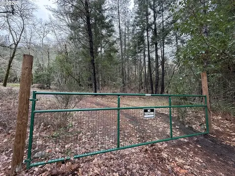 907 Riverbanks Road Grants Pass OR 97527