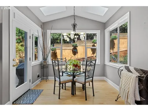 4701 Cambridge Court Lake Oswego OR 97035