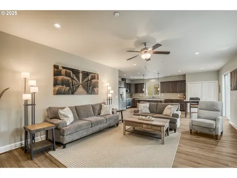 10380 SW Madrid Loop Wilsonville OR 97070