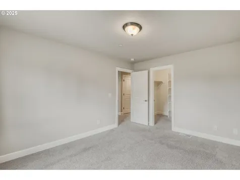 10380 SW Madrid Loop Wilsonville OR 97070