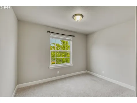 10380 SW Madrid Loop Wilsonville OR 97070