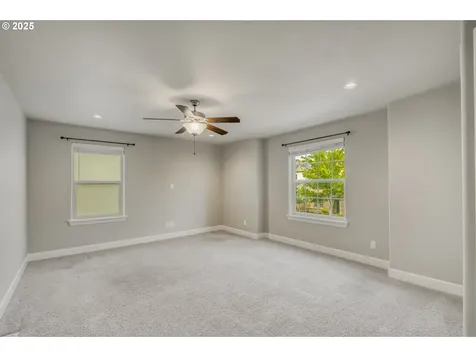 10380 SW Madrid Loop Wilsonville OR 97070
