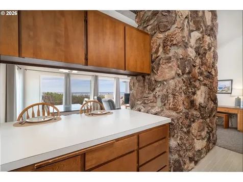 3300 NW Oceania Drive Waldport OR 97394