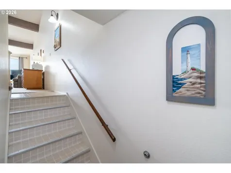 3300 NW Oceania Drive Waldport OR 97394