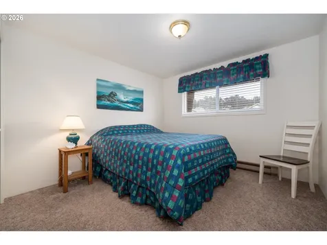 3300 NW Oceania Drive Waldport OR 97394