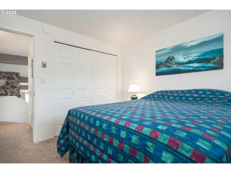 3300 NW Oceania Drive Waldport OR 97394