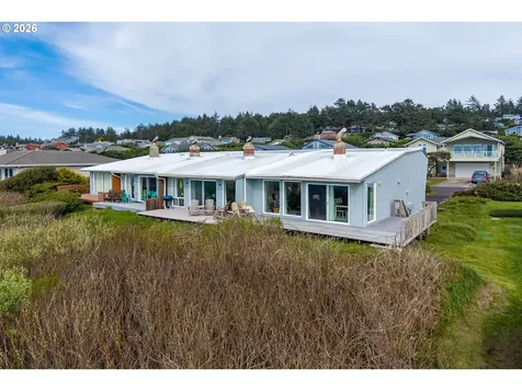 3300 NW Oceania Drive Waldport OR 97394
