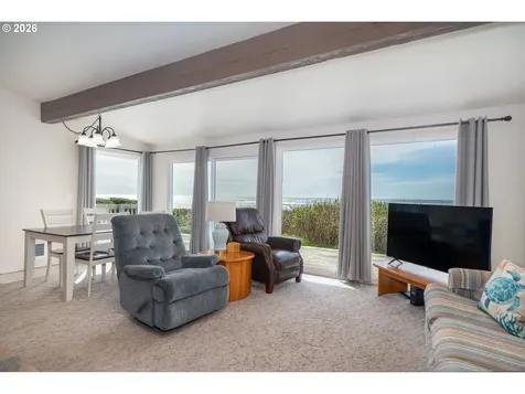 3300 NW Oceania Drive Waldport OR 97394